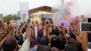 preview picture of video 'Holi Festival 2014 no Parque do Ibirapuera'