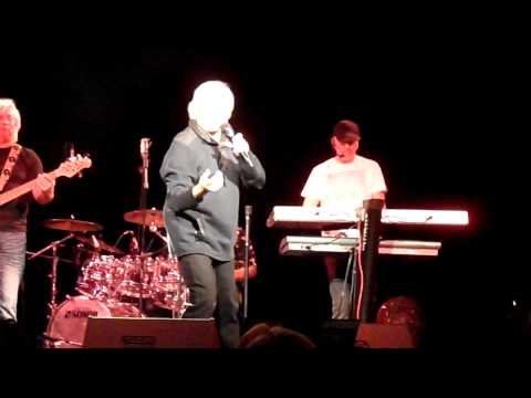 Václav Neckář - Tu kytaru jsem koupil kvůli tobě - Mezi ploty, Praha-Bohnice - 5.10.2014