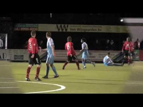 Doelpunt Paul Gladon tegen vv Nieuwerkerk-1