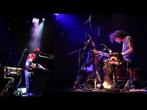 Brasstracks - Brownstone (Live in Seoul)