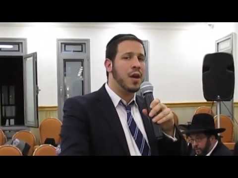 Carlebach Mimkomcha sang by Josh Zneimer