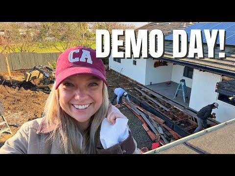 The Pergola Is Gone and I LOVE IT! 🔨 Back Garden Demo Day!