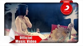 Download lagu Astrid - Semusim mp3 Download lagu Astrid - Semusim mp3
