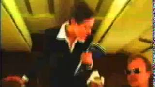 Los Amigos Invisibles - Sexy (Video Oficial)