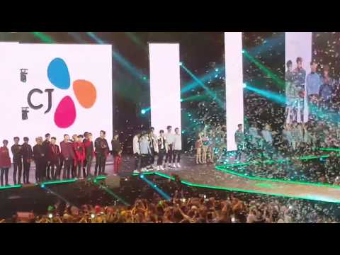 [fancam 220917] FULL ENDING  - KCON Australia Day 1