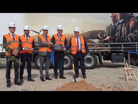 Acto de colocación primera piedra nueva planta - Schmitz Cargobull Ibérica