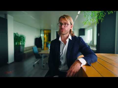 Werken als advocaat-partner bij Kneppelhout. Job legt uit waarom!