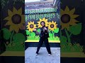 Tari Kreasi Sajojo Kelas IV
