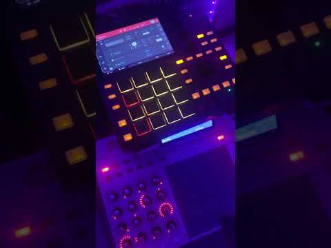 Cooking up with the mpc 😤 #Mpc #trapbeat #flstudio #21951