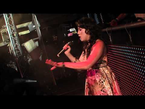 Széles Iza Live Act DS2010 @ Club RIO