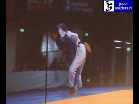 Judo 2009 Rotterdam: Ramirez (POR) - Antomarchi (CUB) [-78kg].