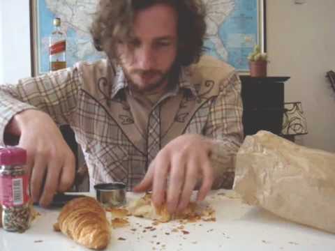 GENERAL BYE BYE Feed The Muse episode 3 - Croissant VS Donut.mov