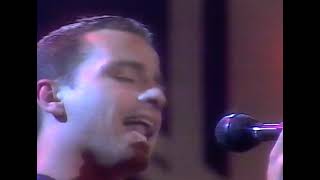 Chao Papá Lyrics English Translation