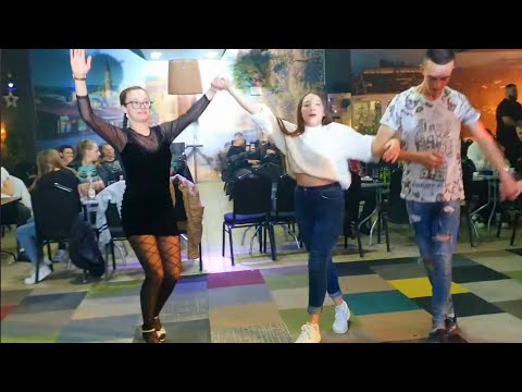 🔴 Ljepotice Edna i Selma kolo vode - Hotel Heco Plus Sarajevo - Bosanski teferič