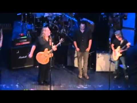 Watchtower - 8/21/11 - Warren Haynes Band with Dave And Tim - [Sync/Clean]