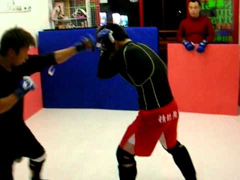 総合格闘技・千葉　MSD護心道　2012.6.7　打撃スパーNo.3