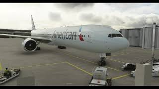 American Airlines "2013 livery" CaptainSim 777-300ER 8K video