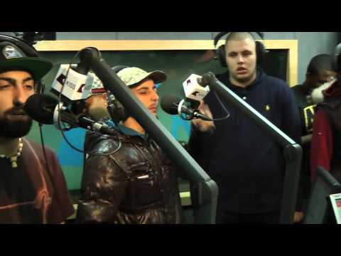 Invasion Alert VERSUS Mr Snowman - Pink Elephants (For Logan Sama show 20120827)