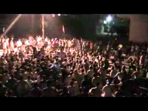 مظاهرة مسائية بقيادة عبد الباسط الساروت في حي دير بعلبة في مدينة حمص