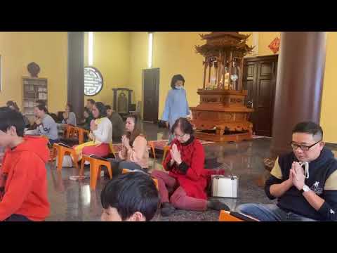 HỘI NGƯỜI VIỆT TP DRESDEN ĐI LỄ ĐẦU XUÂN CẦU BÌNH AN TẠI CHÙA LINH THỨU