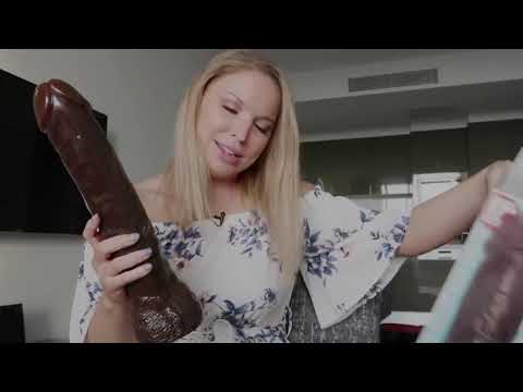 download lagu mp3 mp4 Giant Dildo, download lagu Giant Dildo gratis, unduh video klip Giant Dildo