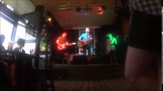 Janne Laurila ja Tuhlaajapojat: Pikku kissa (live)