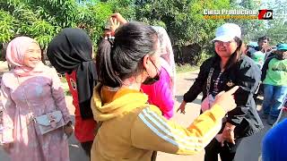 Download lagu JOKO TINGKIR (MEDI PUTRA) VOC. IMUT FAJRI HAJATNYA: BPK. KARNADI / IBU. KOMALASARI BLOK LANGGAR mp3 Download lagu JOKO TINGKIR (MEDI PUTRA) VOC. IMUT FAJRI HAJATNYA: BPK. KARNADI / IBU. KOMALASARI BLOK LANGGAR mp3