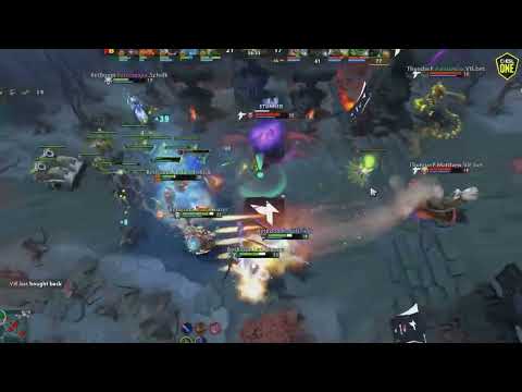 Who is this guy Best save to turnaround teamfight  (Betboom vs Thunder Awaken) Stockholm Major 2022