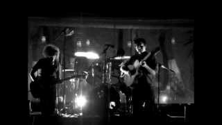 Austin TV - Temblaban Con Sonata Solitaria (Completo)