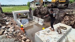 Download lagu Pasang U Ditch Jembatan Jalan Provinsi (3) mp3 Download lagu Pasang U Ditch Jembatan Jalan Provinsi (3) mp3