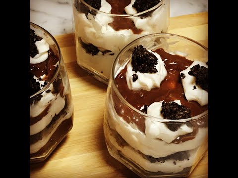 Oreo cheesecake cups, so yummy