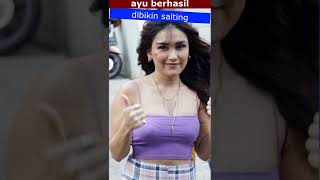 Download lagu Aduhh!! Ayu Ting Ting Dibuat Salting Nih Sama Verrel Bramasta #Shorts mp3 Download lagu Aduhh!! Ayu Ting Ting Dibuat Salting Nih Sama Verrel Bramasta #Shorts mp3