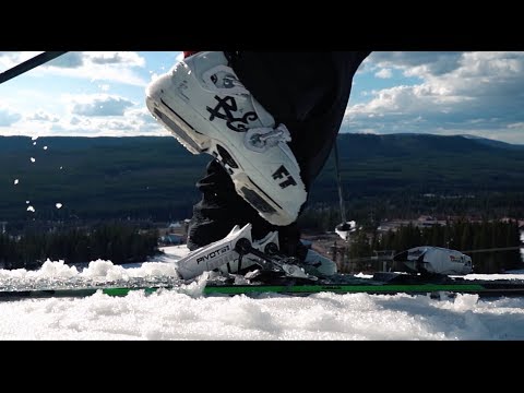 Henrik Harlaut's REGIMENT - Full Tilt Boots Cut