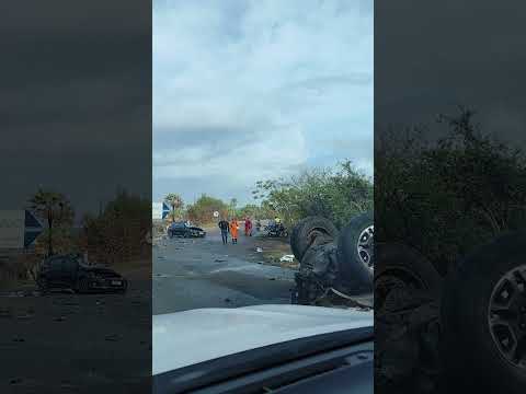 Batida de carros CE 085 Caucaia  #ceará #automobile #praiasdonordeste