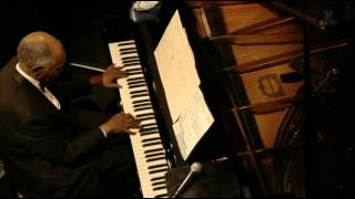 Hank Jones' The Great Jazz Trio - Blue Note, Tokyo, Japan, 2009-02-18