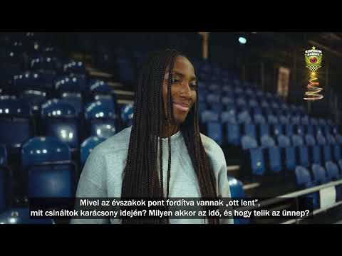 Karácsony-váró 2022. - Ezi Magbegor