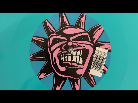 Q-Tex Vs. Technosis – Kaos