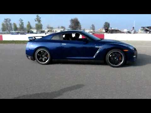 2012 Nissan GT-R R-Mode Start (Launch Control)