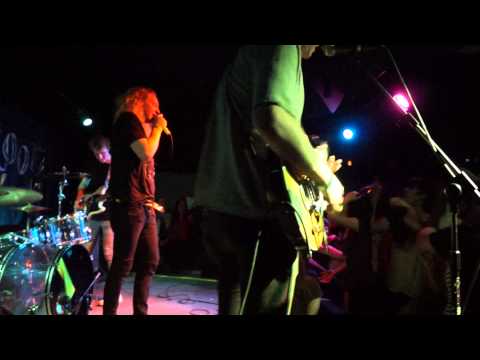 The Orwells - I Wanna Be Your Dog (Live at The Rhythm Room)