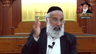 האם ״מסמנים״ את החלה או הפיתה לפני ברכת המוציא? (מנהג יהודי תימן) - הרה״ג ארז רמתי שליט״א
