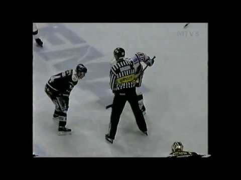 Mustavalkoinen pääsiäinen, osa 4