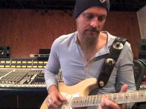 Dudley Taft - Essential Blues Riffs