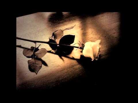 Thể hiện bởi Đức Tuấn