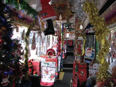 Christmas Bus 2016 Sydney HillsBus