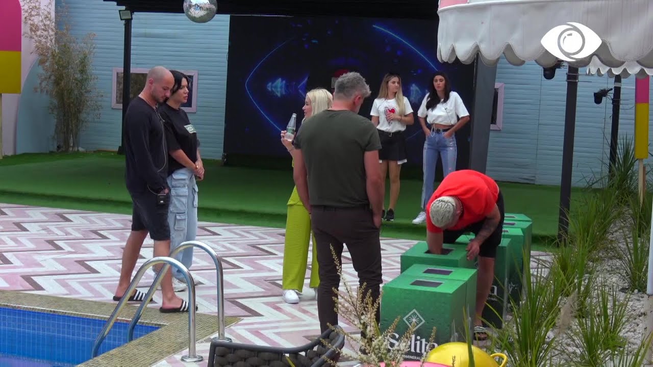 Sa ujë Selita kanë konsumuar/ Banorët numërojnë shishet boshe