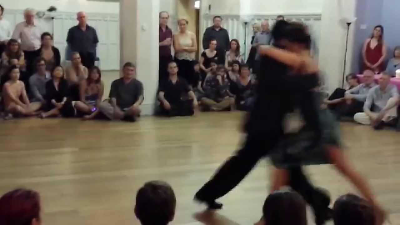 Noelia Hurtado & Carlitos Espinoza, 'Y mientes todavía' (Pugliese)