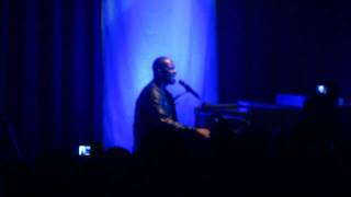 Brian McKnight - Should Have been loving you (Live in Melbourne)