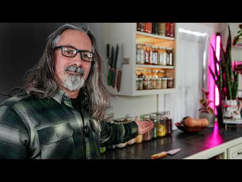 A Chef's Surprisingly Simple Kitchen Setup