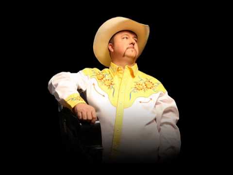 Colt Ford - No Trash In My Trailer