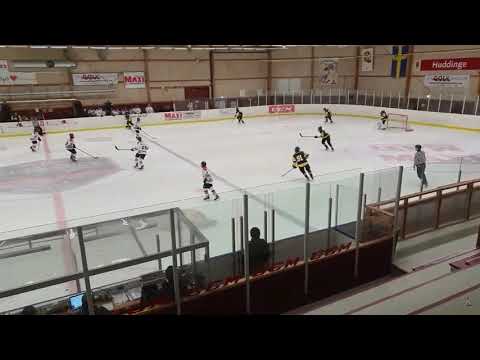 Nicolas Vrtiel (2006) F 1st assist in Flemingsbergs IK U16 (U16 Division 1) 21/22